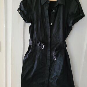 Calvin Klein short sleeve, button-up dress, with a belt, size 6